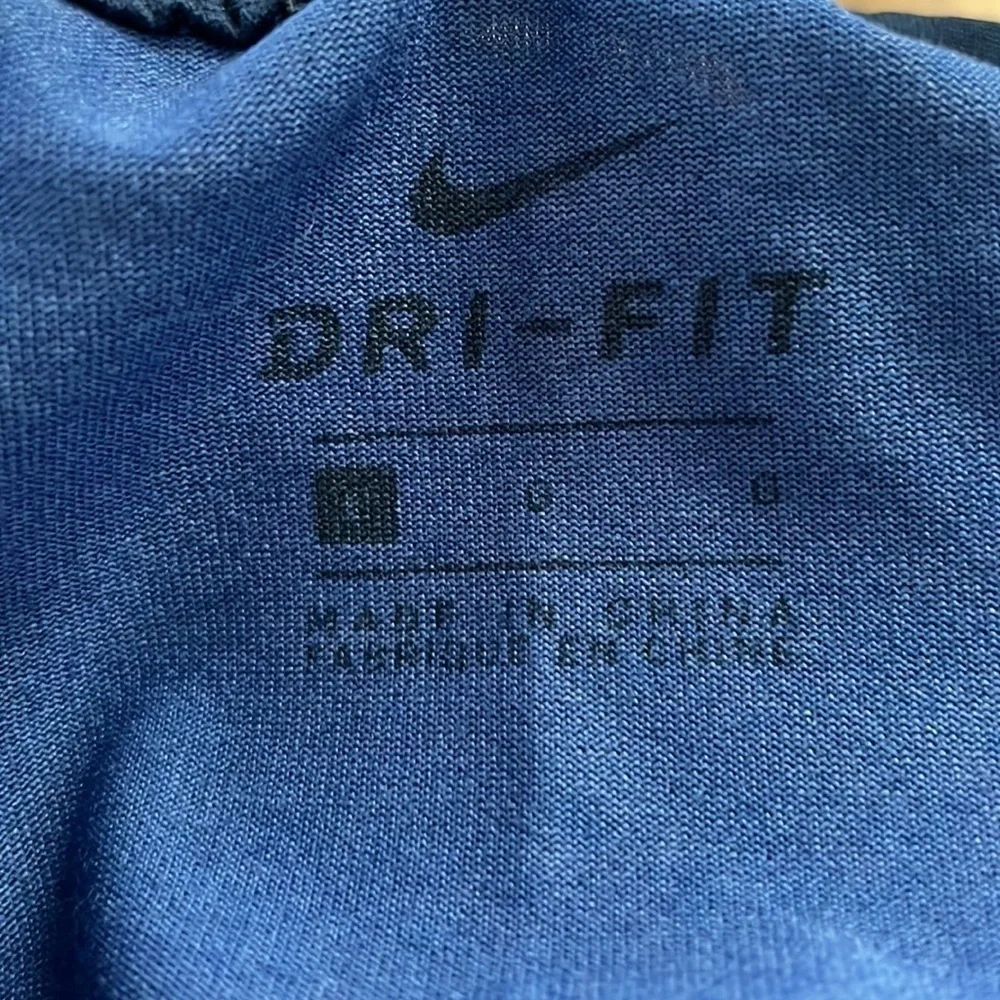 NIKE Dri Fit T-shirt Size Large
